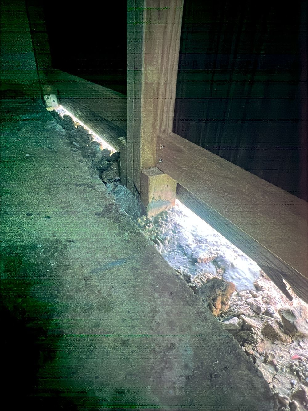 Cladding embedded in concrete, Cobbitty